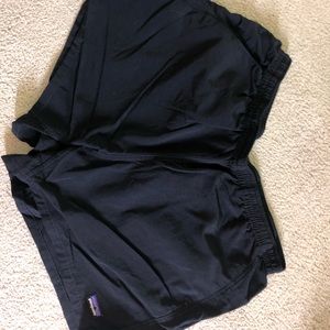 Women’s black XL patagonia shorts